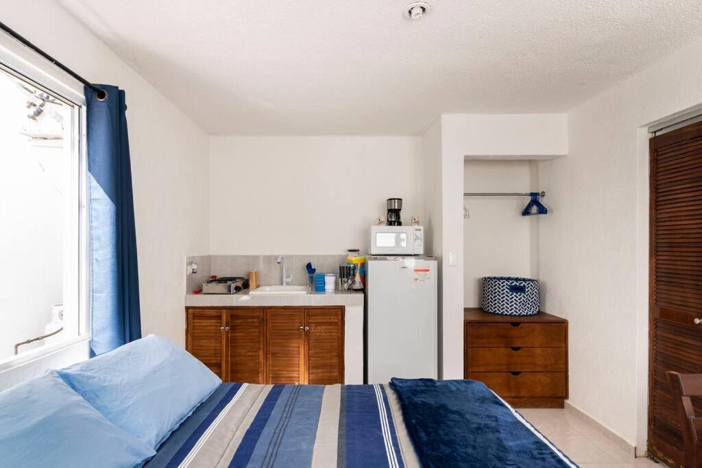 Micro Studio Perfect For Backpackers, Couples, 3 Min Drive To Playa El Nino Cancún Exteriör bild